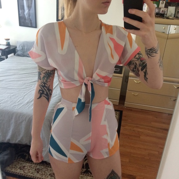 Summer Set - Picture 4 of 4